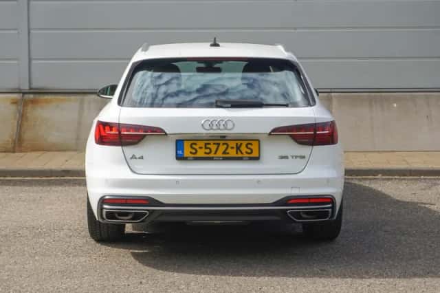 Audi A4 (2023) thumbnail 11