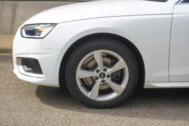 Audi A4 (2023) thumbnail 14
