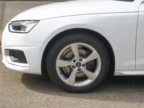 Audi A4 (2023) thumbnail 14