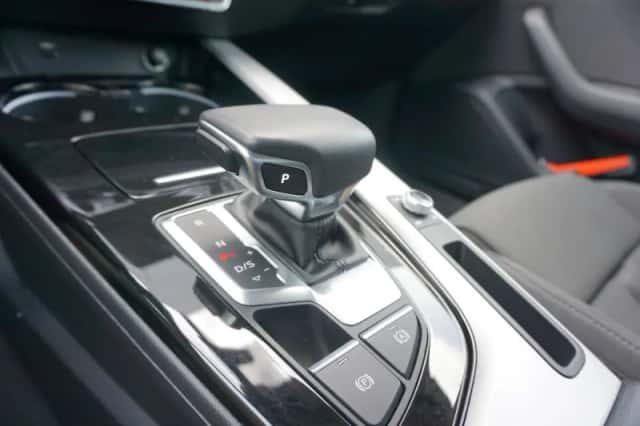 Audi A4 (2023) thumbnail 30