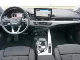 Audi A4 (2023) thumbnail 5