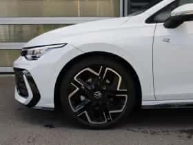 Volkswagen Golf (2025) thumbnail 12