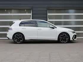 Volkswagen Golf (2025) thumbnail 3