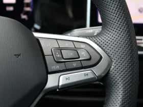 Volkswagen Golf (2025) thumbnail 22