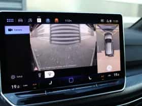 Volkswagen Golf (2025) thumbnail 25