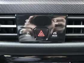 Volkswagen Golf (2025) thumbnail 26