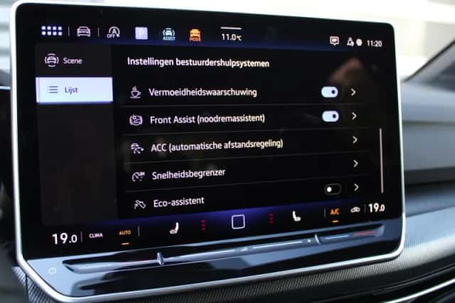 Volkswagen Golf (2025) thumbnail 43