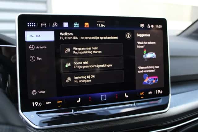 Volkswagen Golf (2025) thumbnail 45
