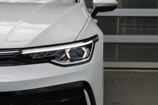 Volkswagen Golf (2025) thumbnail 7