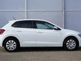Volkswagen Polo (2021) thumbnail 3