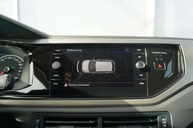 Volkswagen Polo (2021) thumbnail 25