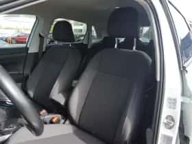 Volkswagen Polo (2021) thumbnail 4