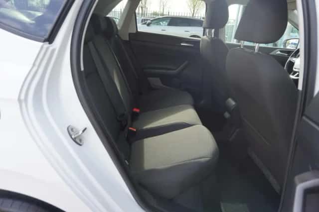 Volkswagen Polo (2021) thumbnail 31