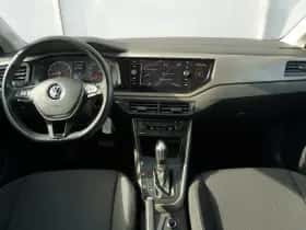Volkswagen Polo (2021) thumbnail 5