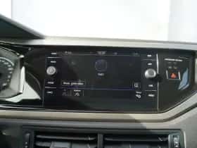 Volkswagen Polo (2021) thumbnail 43