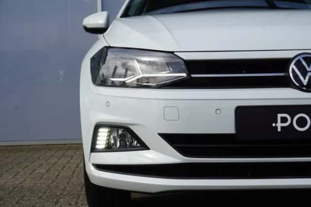 Volkswagen Polo (2021) thumbnail 9