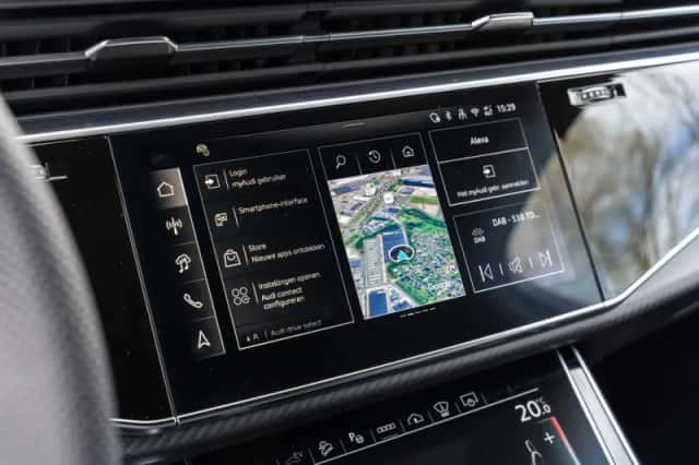 Audi Q7 (2026) thumbnail 56