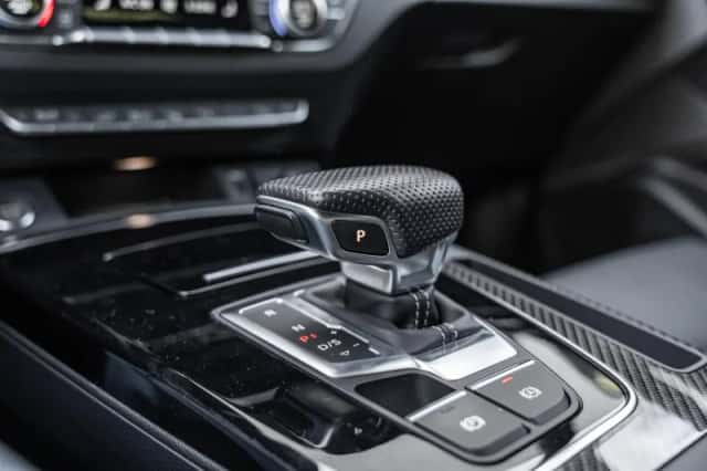 Audi Q5 (2023) thumbnail 36