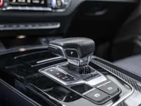 Audi Q5 (2023) thumbnail 36