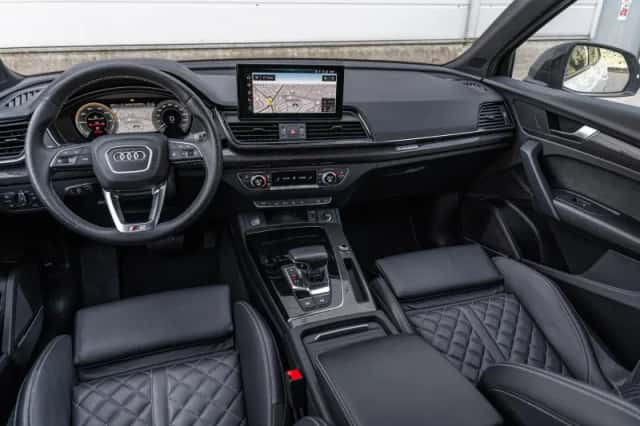 Audi Q5 (2023) thumbnail 38