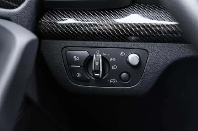 Audi Q5 (2023) thumbnail 40