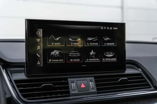 Audi Q5 (2023) thumbnail 45