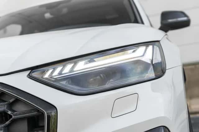 Audi Q5 (2023) thumbnail 9