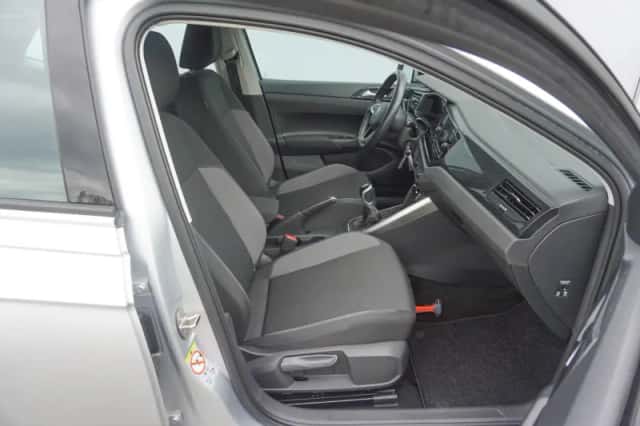 Volkswagen Polo (2023) thumbnail 12