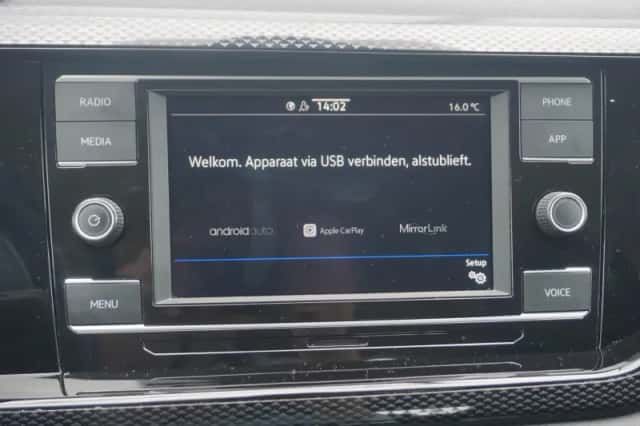 Volkswagen Polo (2023) thumbnail 22