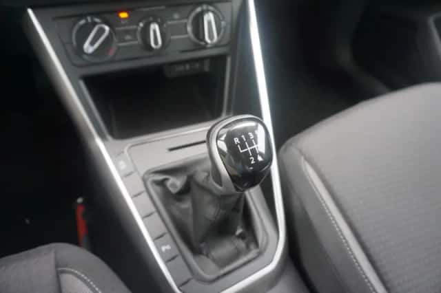 Volkswagen Polo (2023) thumbnail 27