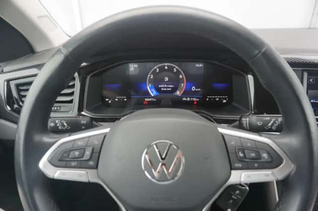 Volkswagen Polo (2023) thumbnail 32