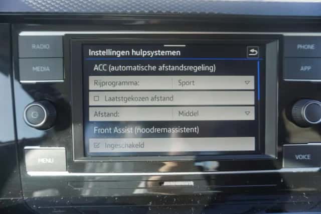 Volkswagen Polo (2023) thumbnail 47
