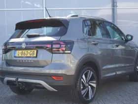 Volkswagen T-Cross (2021) thumbnail 2