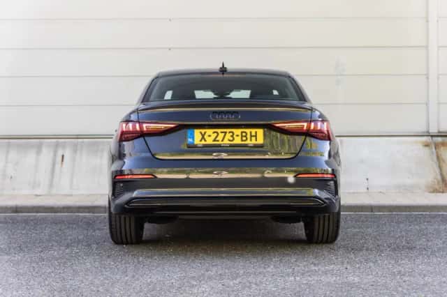 Audi A3 (2023) thumbnail 11