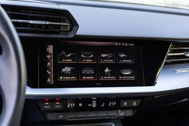 Audi A3 (2023) thumbnail 33