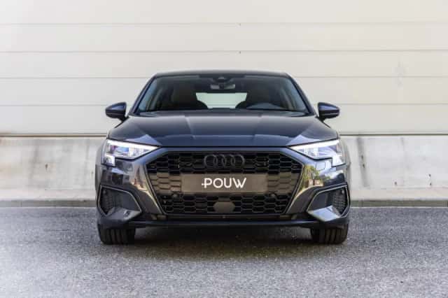 Audi A3 (2023) thumbnail 8