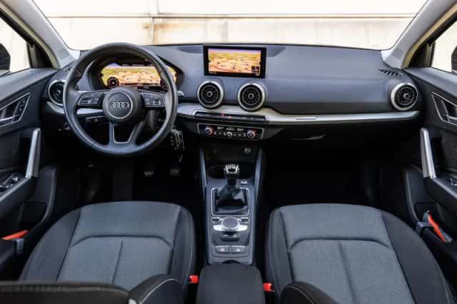 Audi Q2 (2022) thumbnail 5