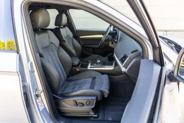 Audi Q5 (2022) thumbnail 17