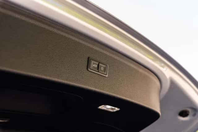 Audi Q5 (2022) thumbnail 22