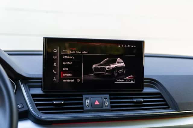 Audi Q5 (2022) thumbnail 34