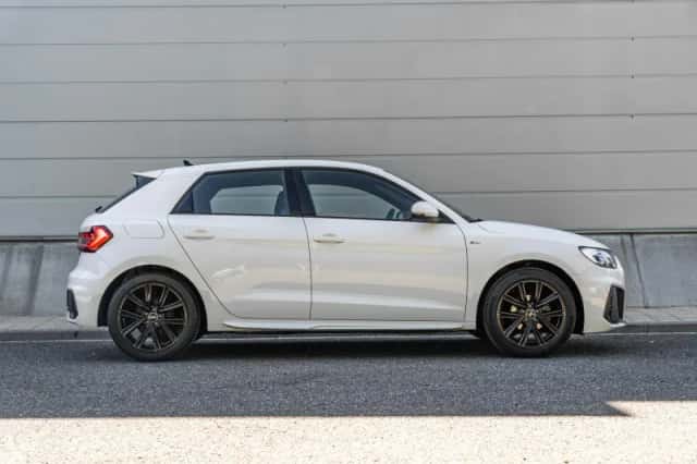 Audi A1 (2020) thumbnail 3