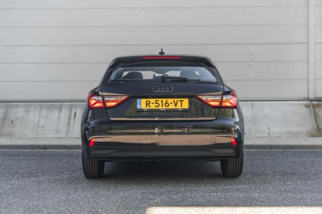 Audi A1 (2023) thumbnail 11