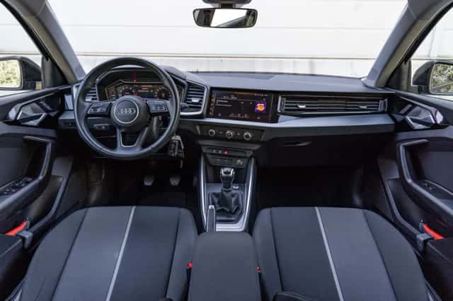 Audi A1 (2023) thumbnail 5