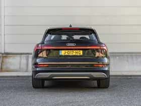 Audi e-tron (2020) thumbnail 12