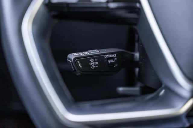 Audi e-tron (2020) thumbnail 27