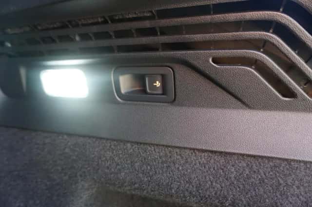 Volkswagen ID.4 (2026) thumbnail 18