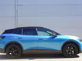 Volkswagen ID.4 (2026) thumbnail 3