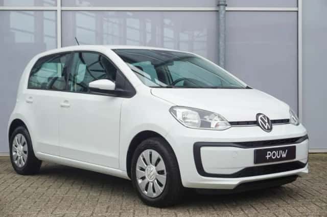 Volkswagen Up! (2021) thumbnail 10