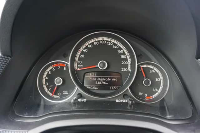 Volkswagen Up! (2020) thumbnail 21