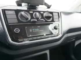Volkswagen Up! (2020) thumbnail 27